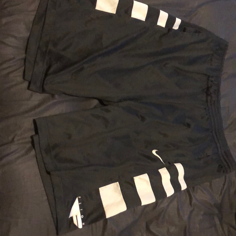 Black Nike shorts size XXL